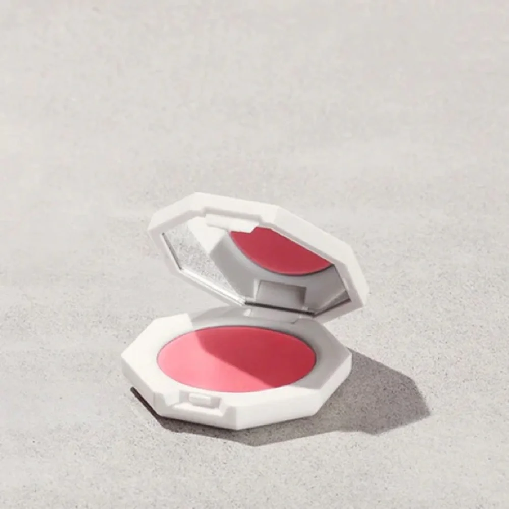 Fenty ‘Petal Poppin’ CHEEKS OUT FREESTYLE CREAM BLUSH